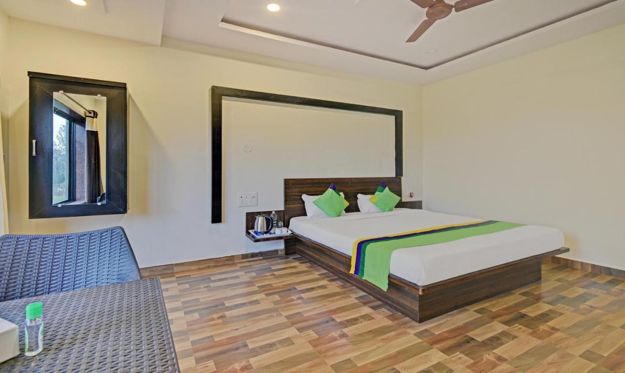 Treebo Paradise Inn With Mountain View Mahābaleshwar Dış mekan fotoğraf